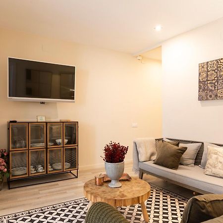 Chic Apartments ברצלונה מראה חיצוני תמונה