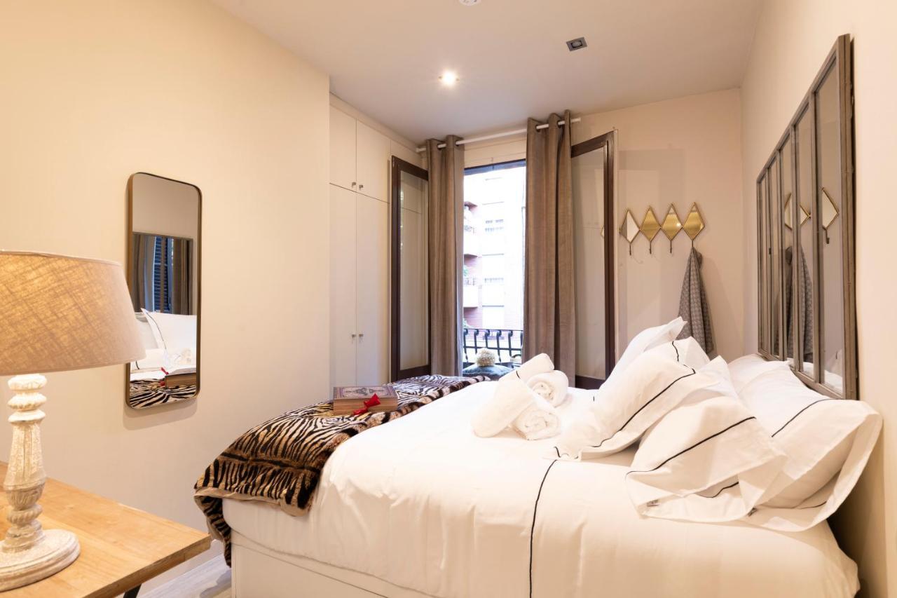 Chic Apartments ברצלונה מראה חיצוני תמונה