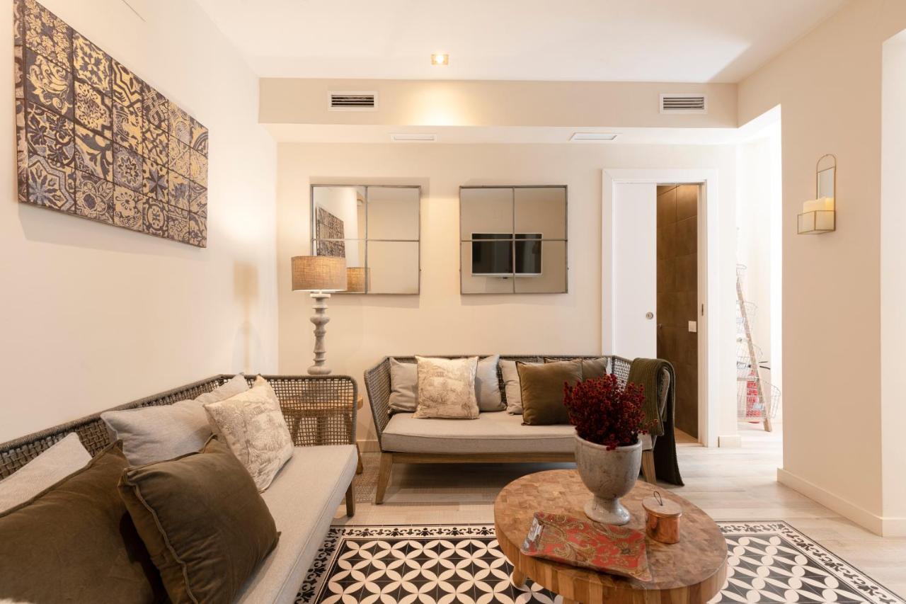 Chic Apartments ברצלונה מראה חיצוני תמונה