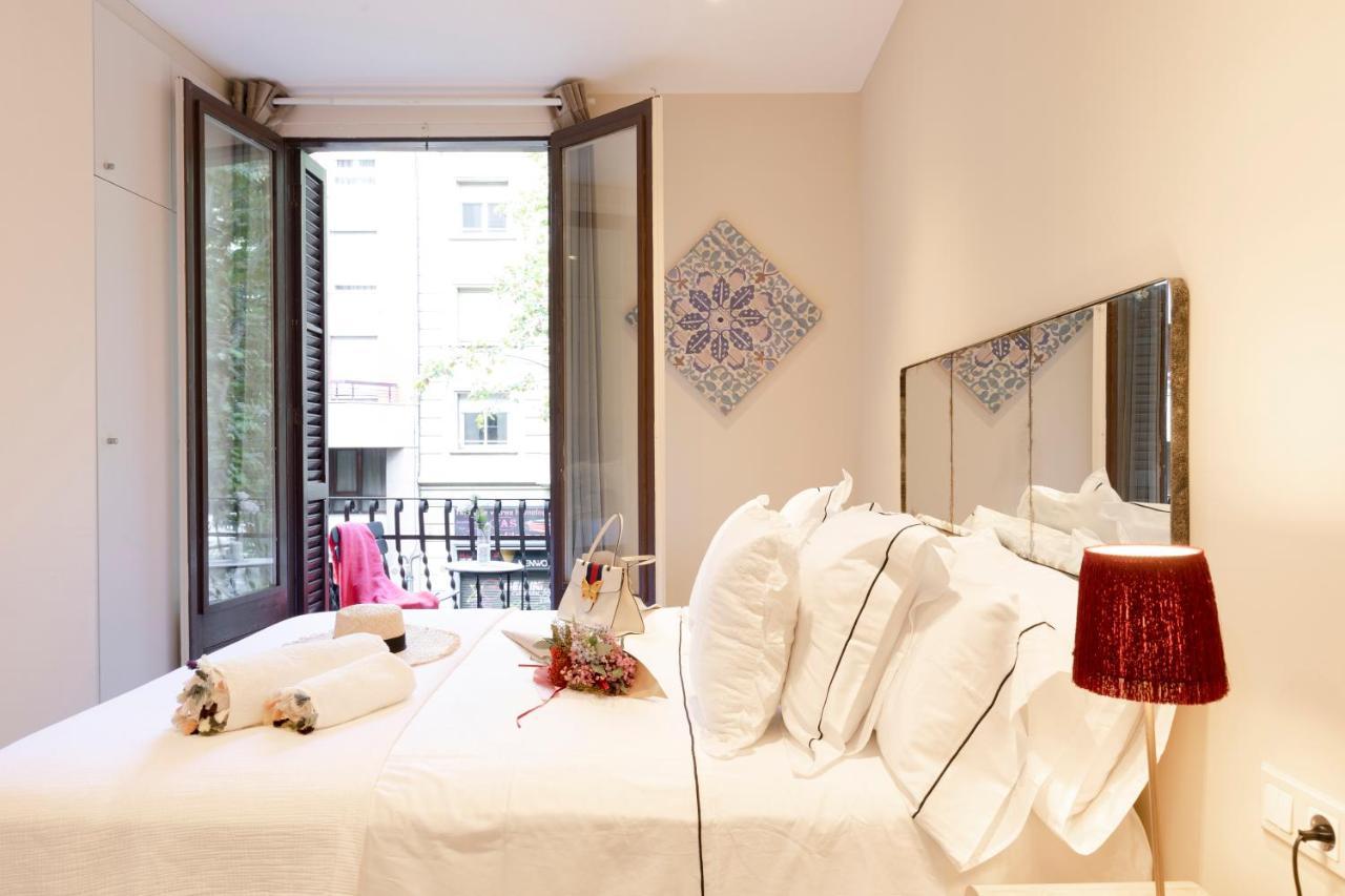 Chic Apartments ברצלונה מראה חיצוני תמונה